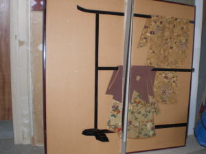 京都表具サービスでは屏風の修復を承っております。